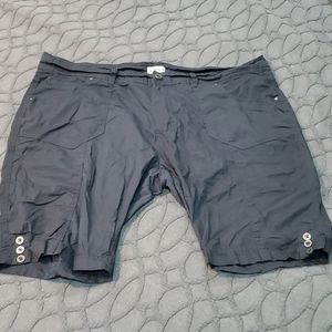 DASH plus size 22W grey cargo shorts #658